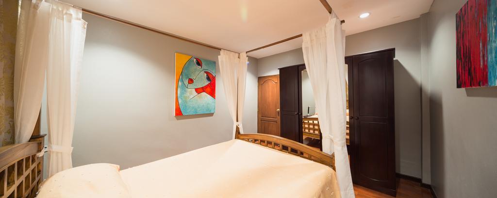 Luxury Town House In The Heart Of The Old City Chiang Mai Ngoại thất bức ảnh